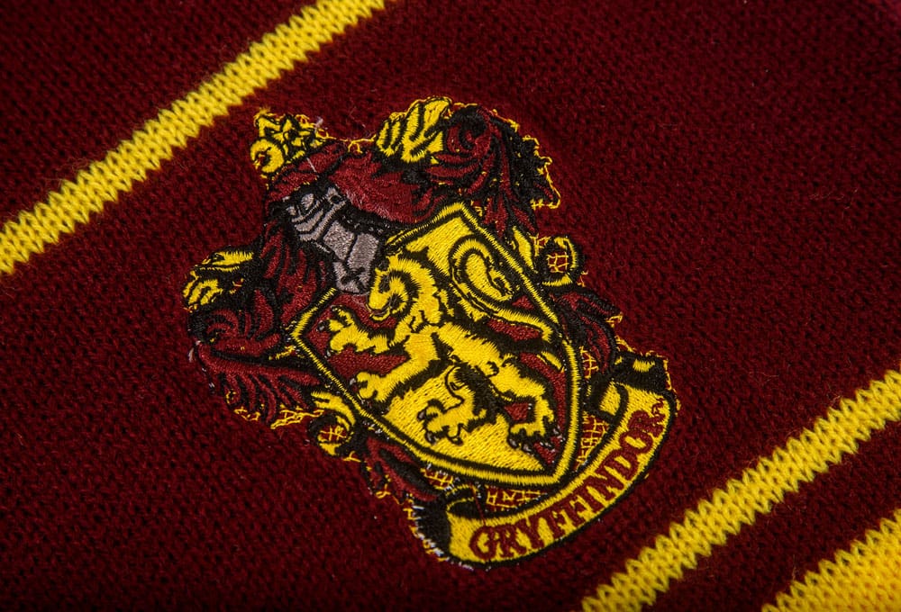 Harry Potter Schal Gryffindor Thin Stripes (Hanger) 160 cm